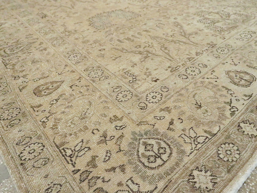 Vintage Persian Tabriz Accent Carpet, No.24210 - Staging