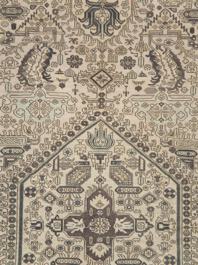 Vintage Persian Tabriz Accent Carpet, No.24219 - Staging