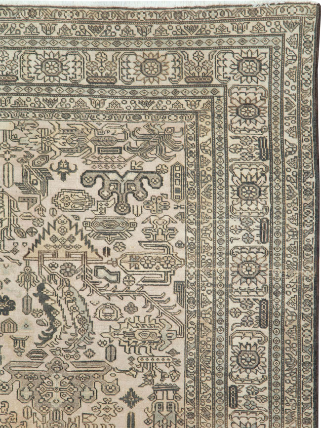 Vintage Persian Tabriz Accent Carpet, No.24219 - Staging
