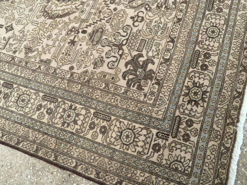 Vintage Persian Tabriz Accent Carpet, No.24219 - Staging