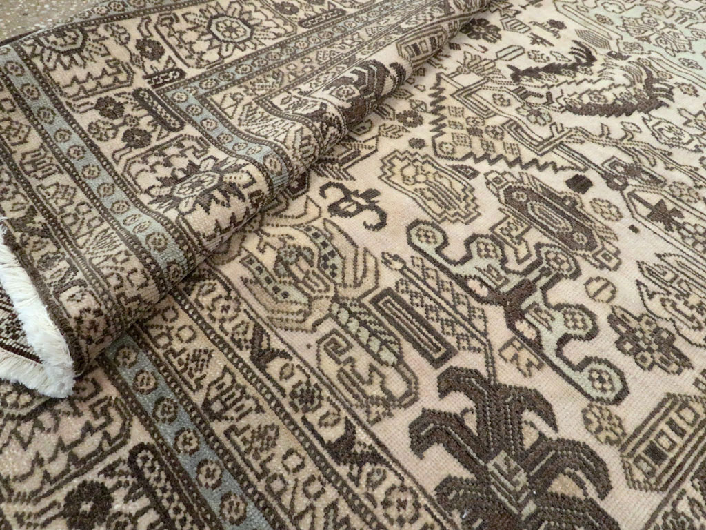 Vintage Persian Tabriz Accent Carpet, No.24219 - Staging