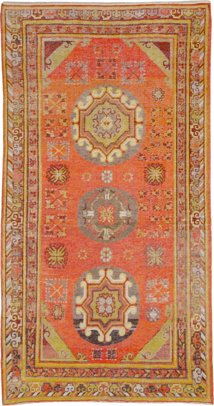 Vintage East Turkestan Khotan Carpet, No.24238 - Staging