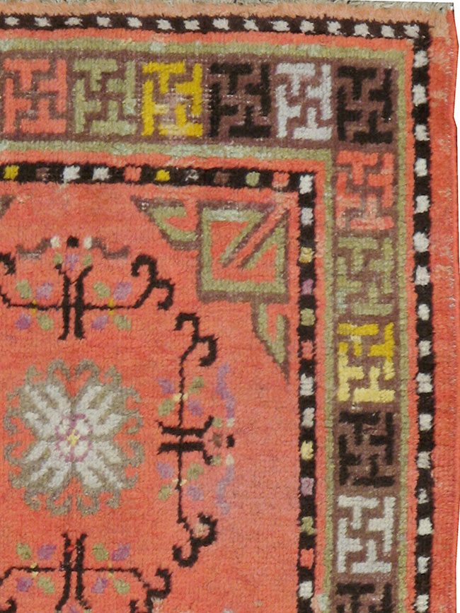 Antique East Turkestan Khotan Rug, No.24239 - Staging