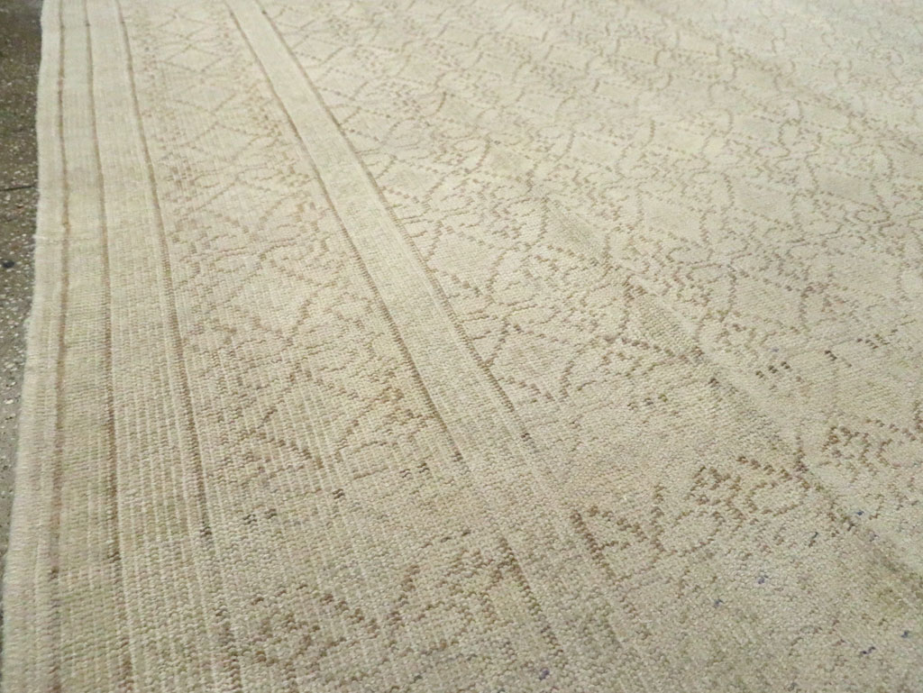 Vintage Turkish Sivas Distressed Carpet, No.24288 - Staging