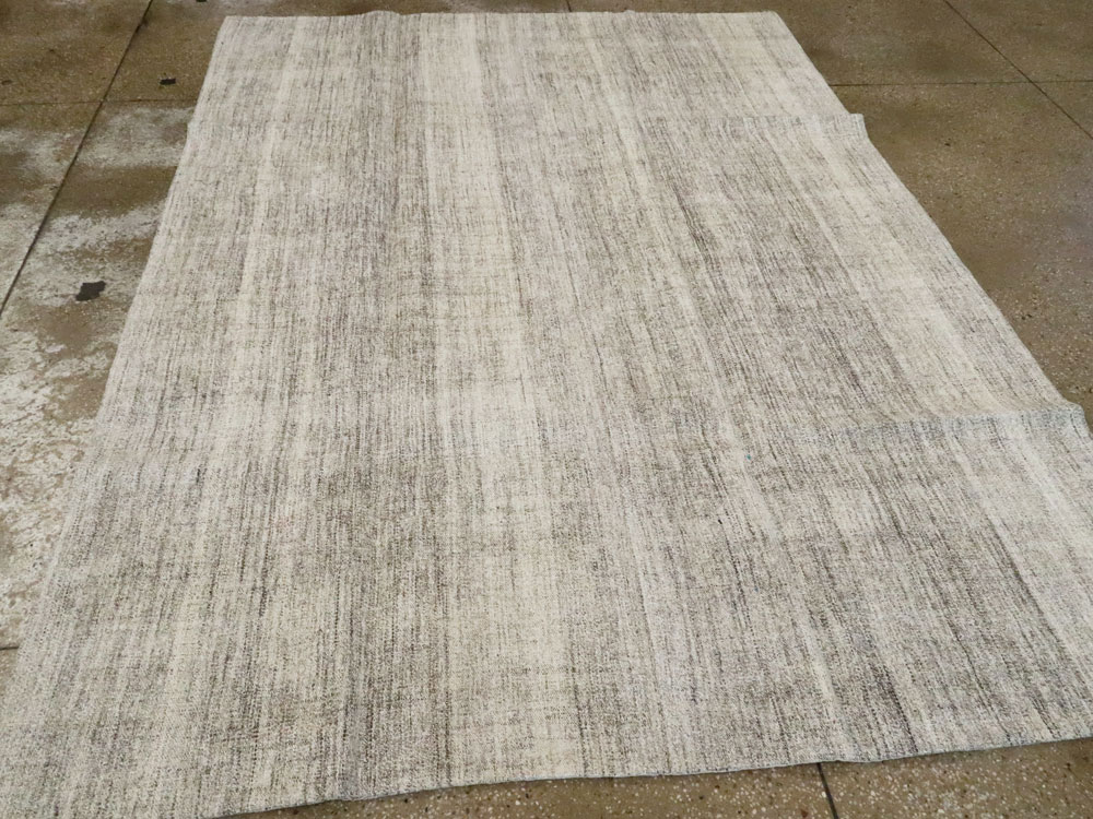 Vintage Turkish Flatweave Kilim, No.24310 - Staging