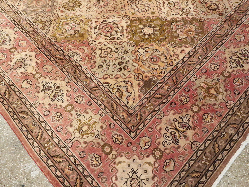 Vintage Persian Tabriz Carpet, No.24321 - Staging
