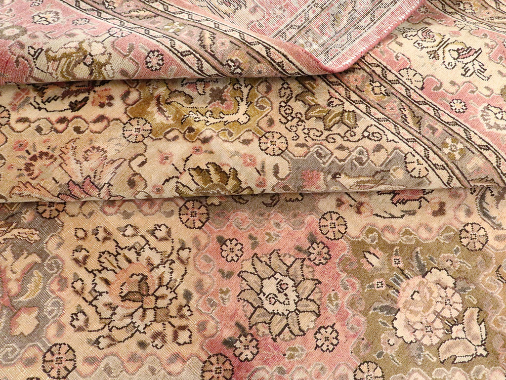 Vintage Persian Tabriz Carpet, No.24321 - Staging