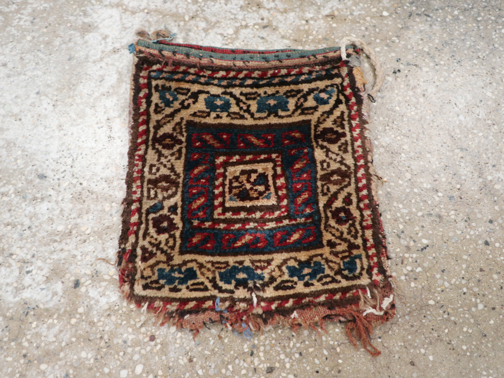 Vintage Persian Shiraz Bag, No.24340 - Staging