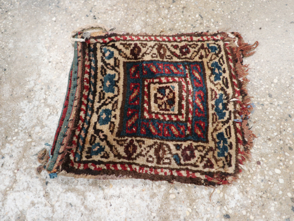 Vintage Persian Shiraz Bag, No.24340 - Staging