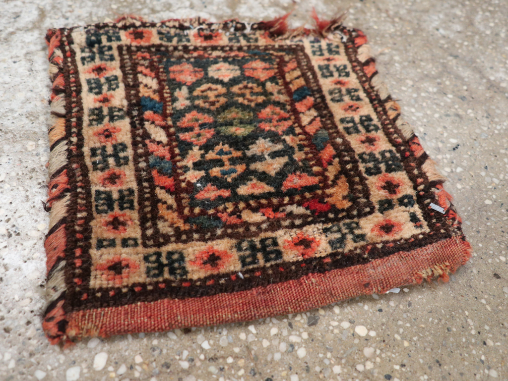 Vintage Persian Shiraz Bag, No.24343 - Staging