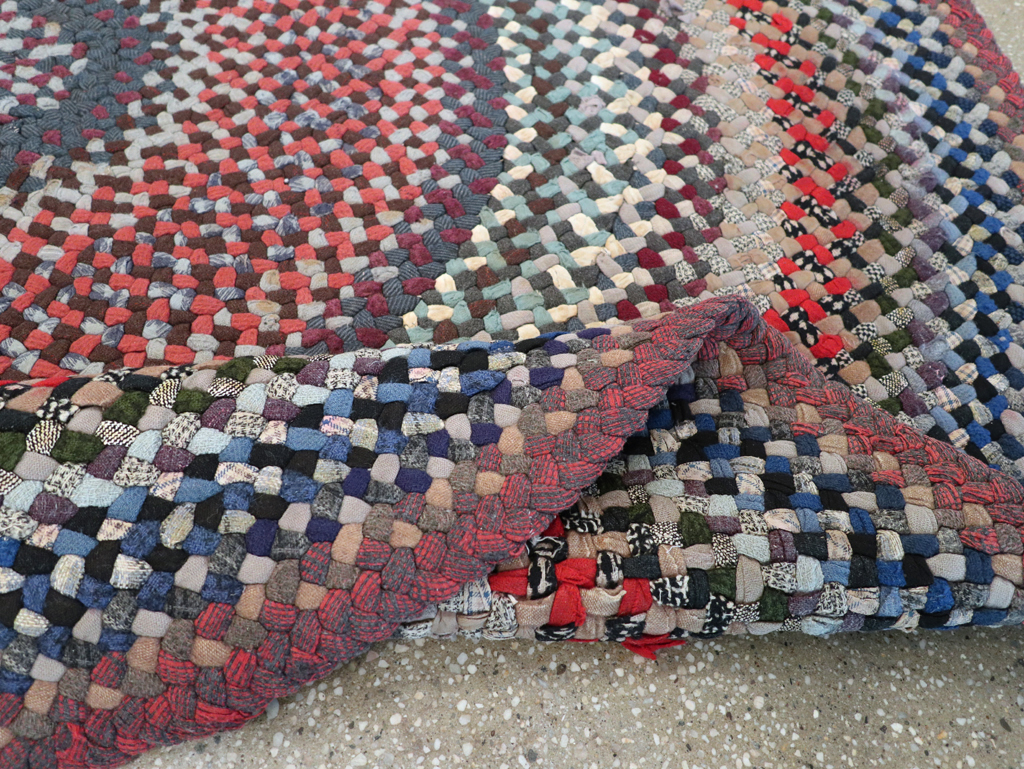 Vintage American Braid Rug, No.24365 - Staging
