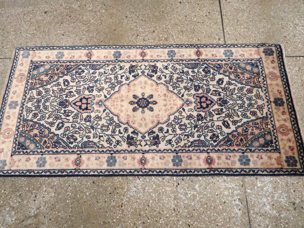 Modern Indo-Tabriz Rug, No.24383 - Staging