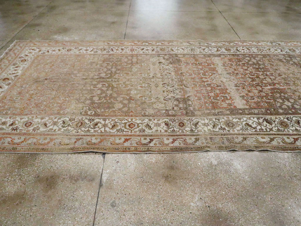 Antique Persian Bibikabad Carpet, No.24388 - Staging