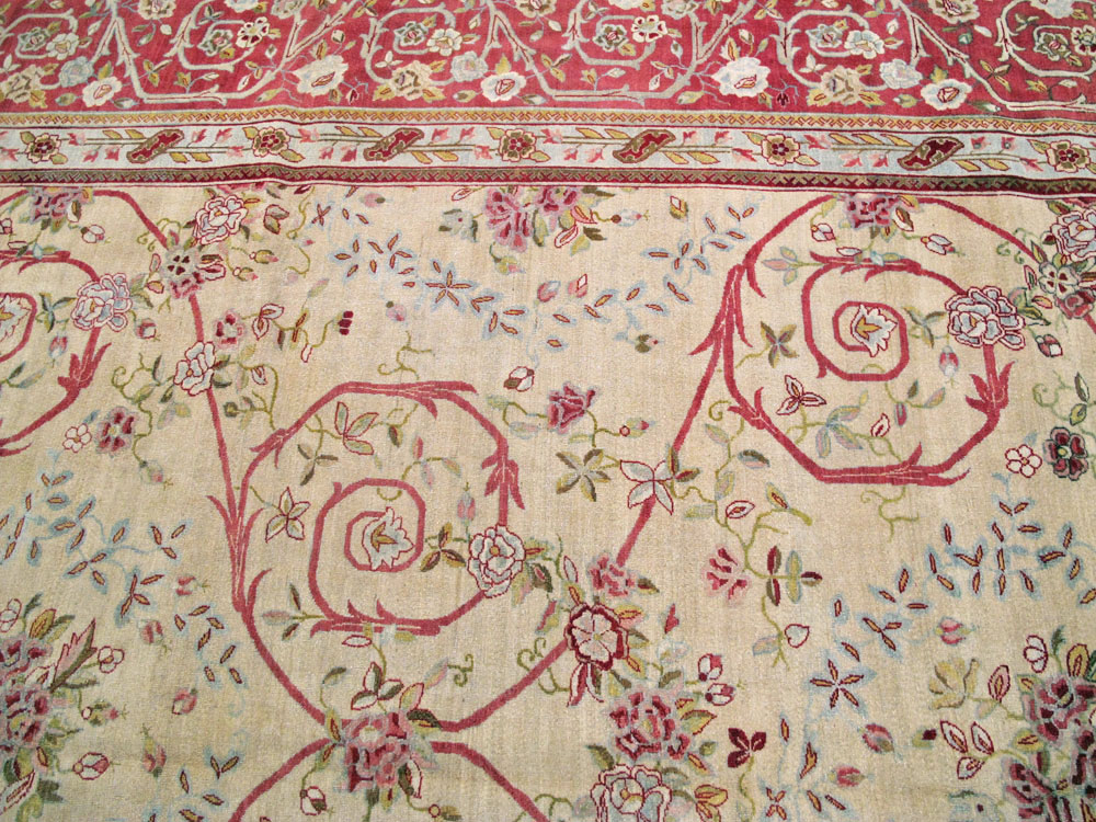 Antique Persian Sarouk Carpet, No.24433 - Staging