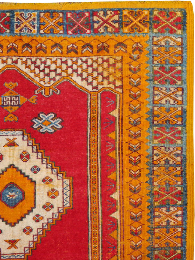Vintage Moroccan Rug, No.24462 - Staging