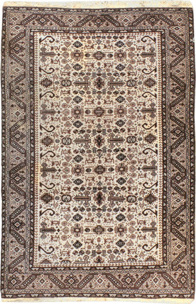 Vintage Persian Tabriz Rug, No.24463 - Staging