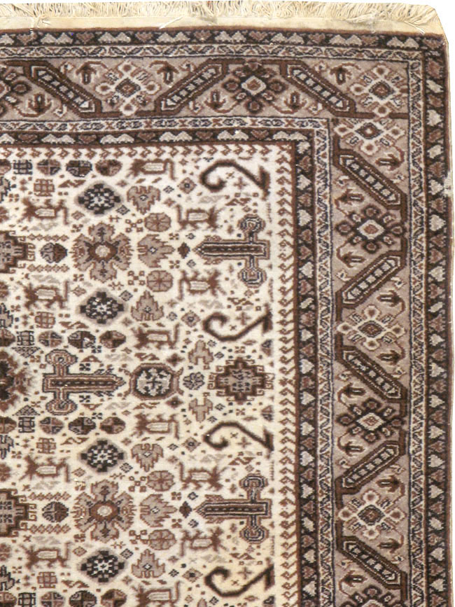 Vintage Persian Tabriz Rug, No.24463 - Staging
