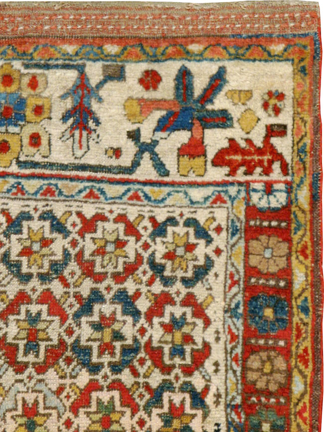Antique Persian Kurd Bidjar Rug, No.24473 - Staging