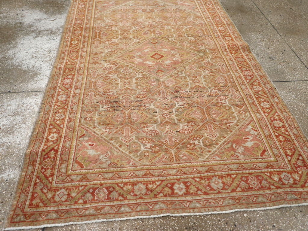 Antique Persian Mahal Rug, No.24480 - Staging