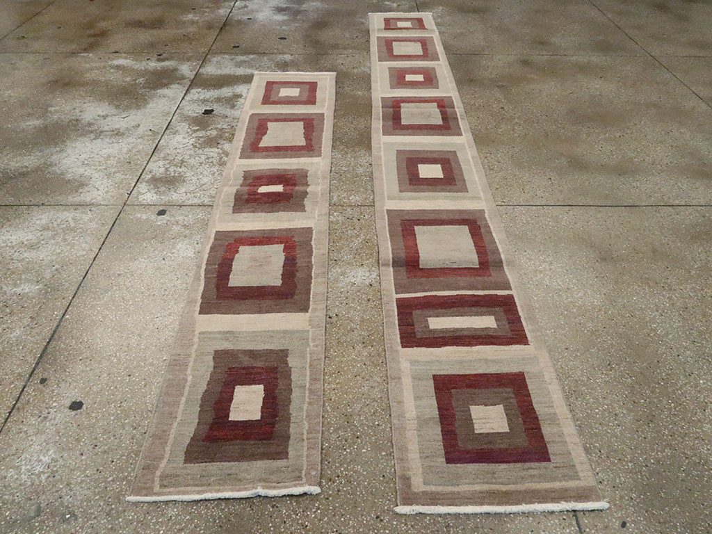 Modern Persian Tabriz Runner, No.24495 - Staging