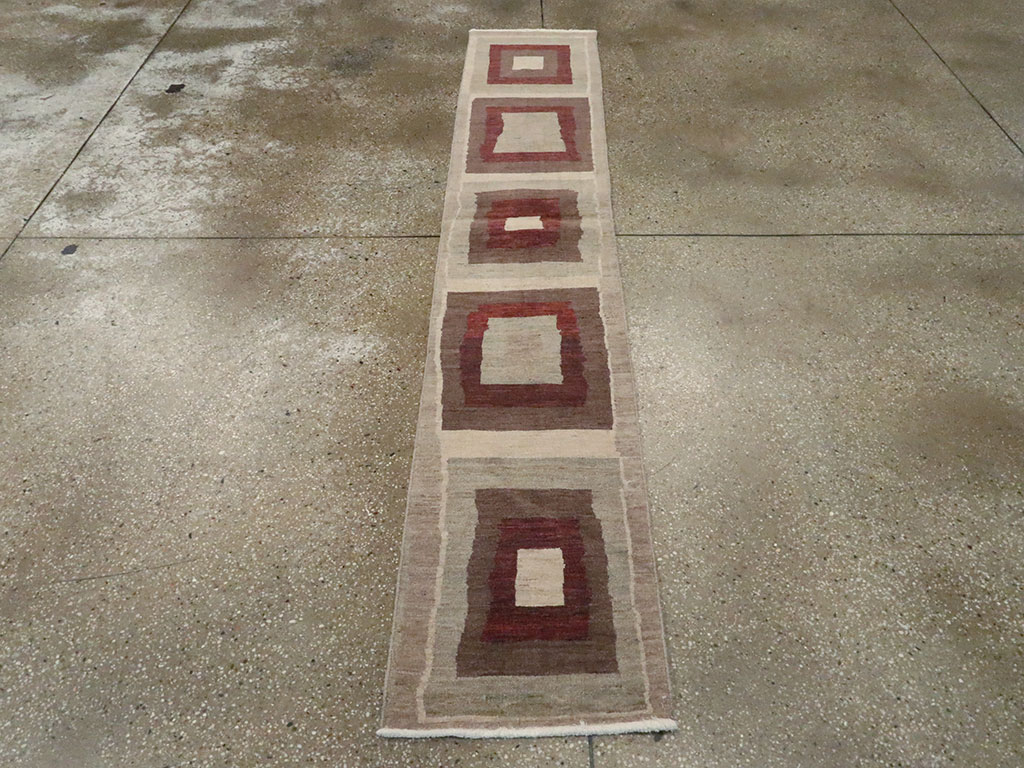 Modern Persian Tabriz Runner, No.24496 - Staging