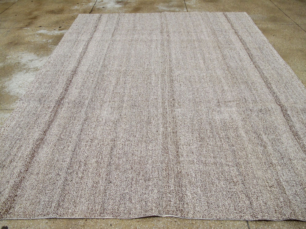 Vintage Turkish Flat-weave Kilim, No.24504 - Staging