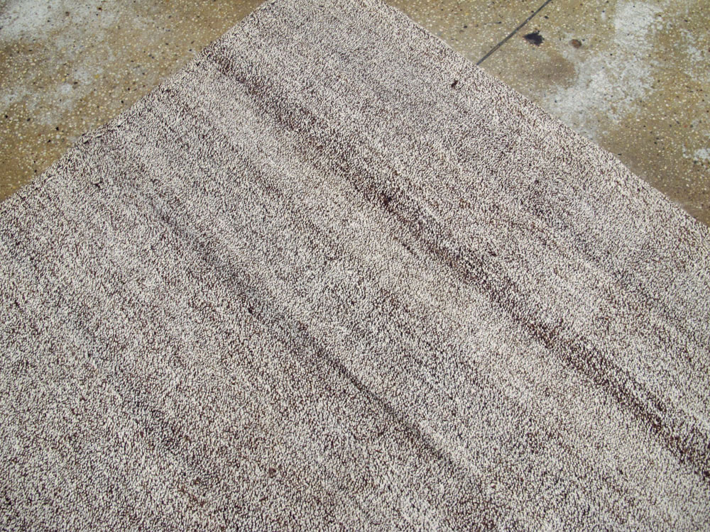 Vintage Turkish Flat-weave Kilim, No.24504 - Staging