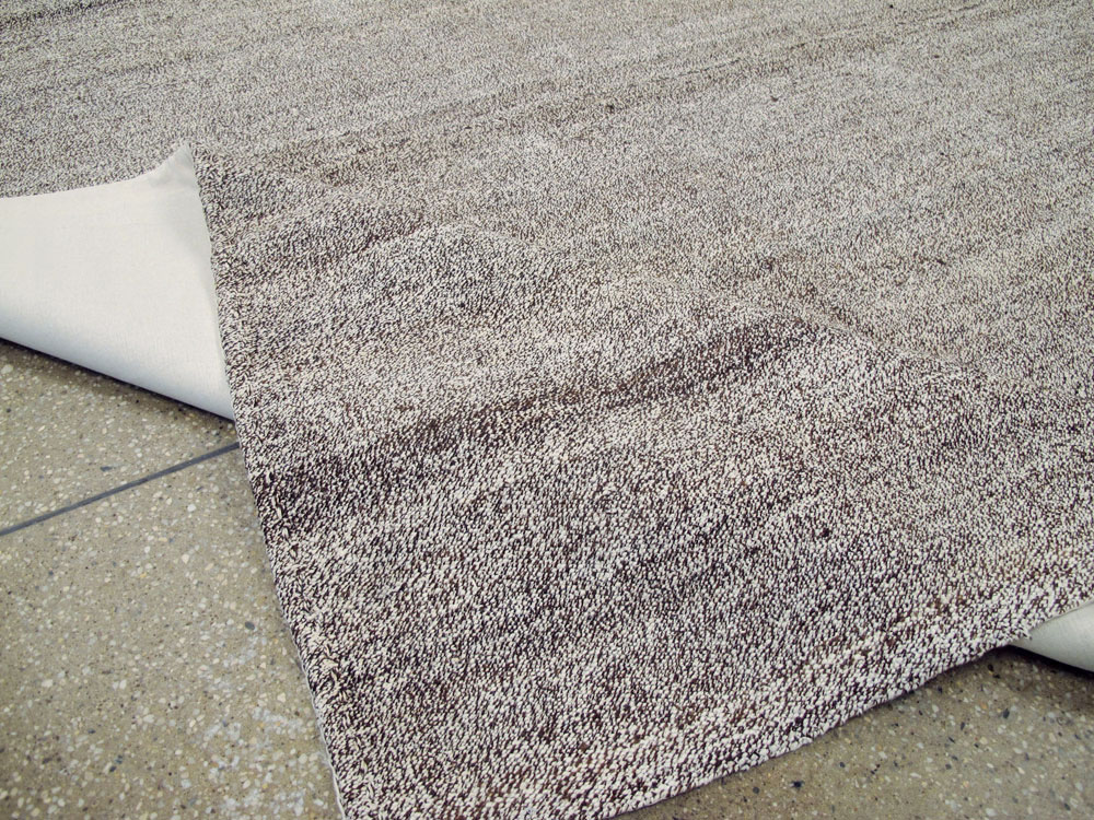 Vintage Turkish Flat-weave Kilim, No.24504 - Staging
