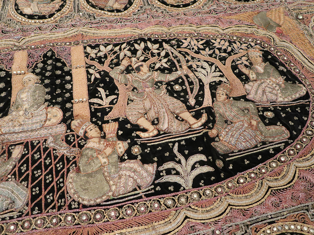 Vintage Burma Tapestry, No.24507 - Staging