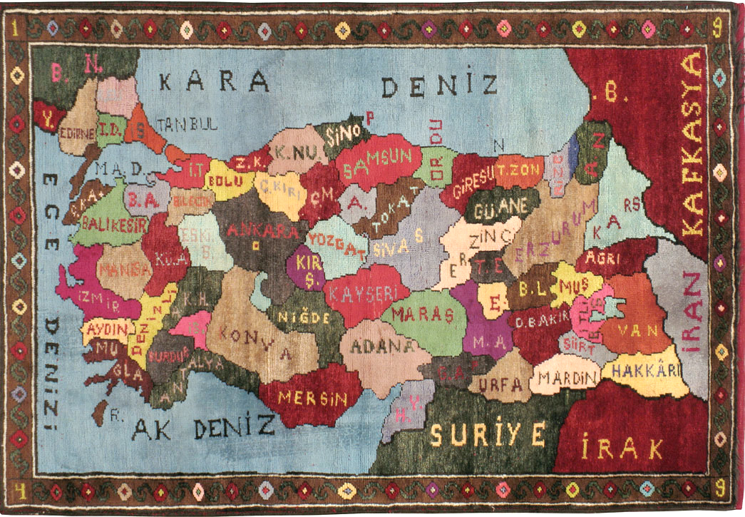 Vintage Turkish Anatolian Map Rug, No.24515 - Staging