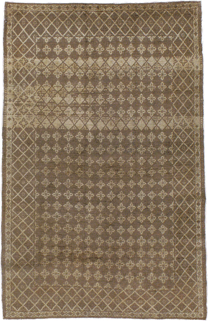 Vintage Turkish Sivas Rug, No.24520 - Staging