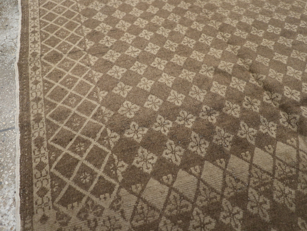 Vintage Turkish Sivas Rug, No.24520 - Staging