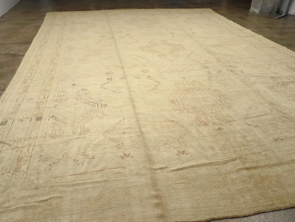 Antique Turkish Oushak Carpet, No.24530 - Staging