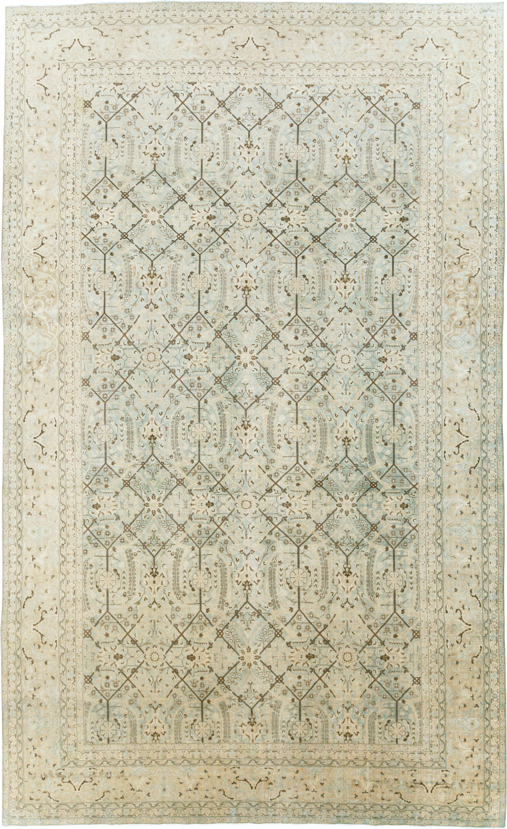 Antique Persian Tabriz Carpet, No.24579 - Staging