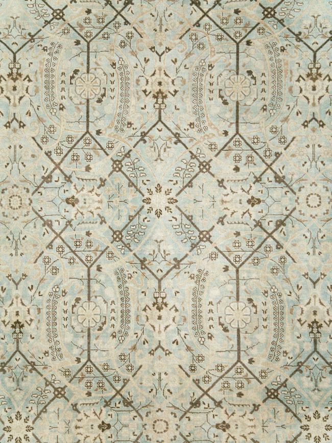 Antique Persian Tabriz Carpet, No.24579 - Staging