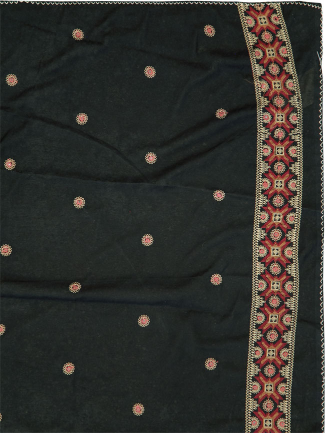 Vintage Persian Embroidered Textile, No.24590 - Staging