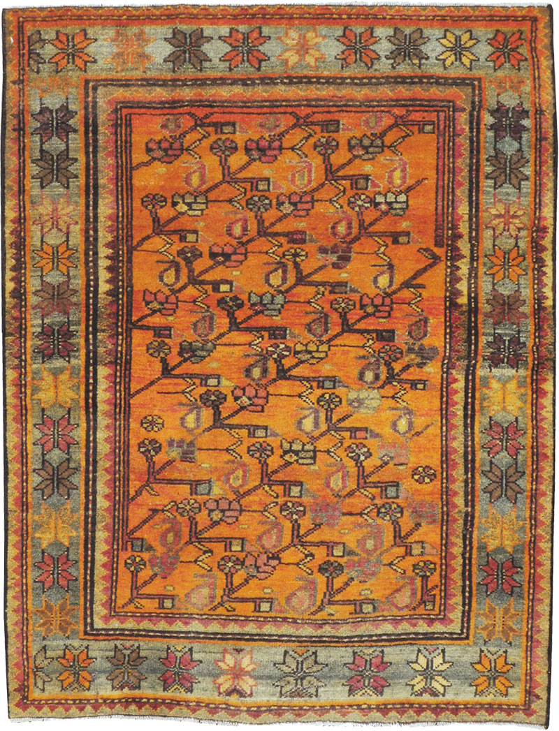 Vintage Persian Malayer Rug, No.24598 - Staging
