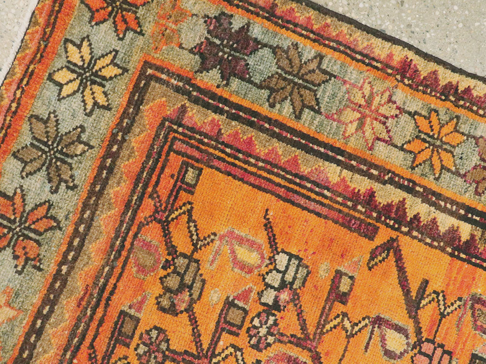 Vintage Persian Malayer Rug, No.24598 - Staging