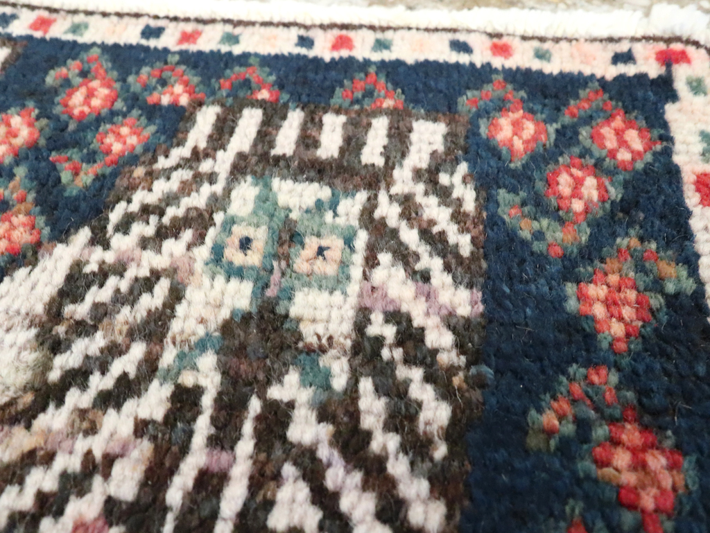 Antique Persian Hamadan Pictorial Rug, No.24612 - Staging