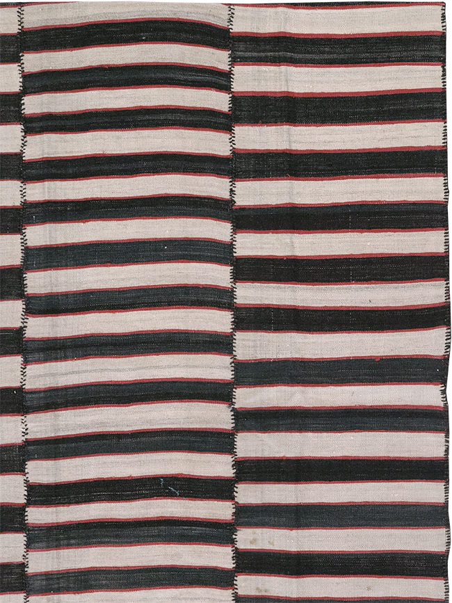 Vintage Persian Flatweave Kilim Room Size Carpet, No.24627 - Staging