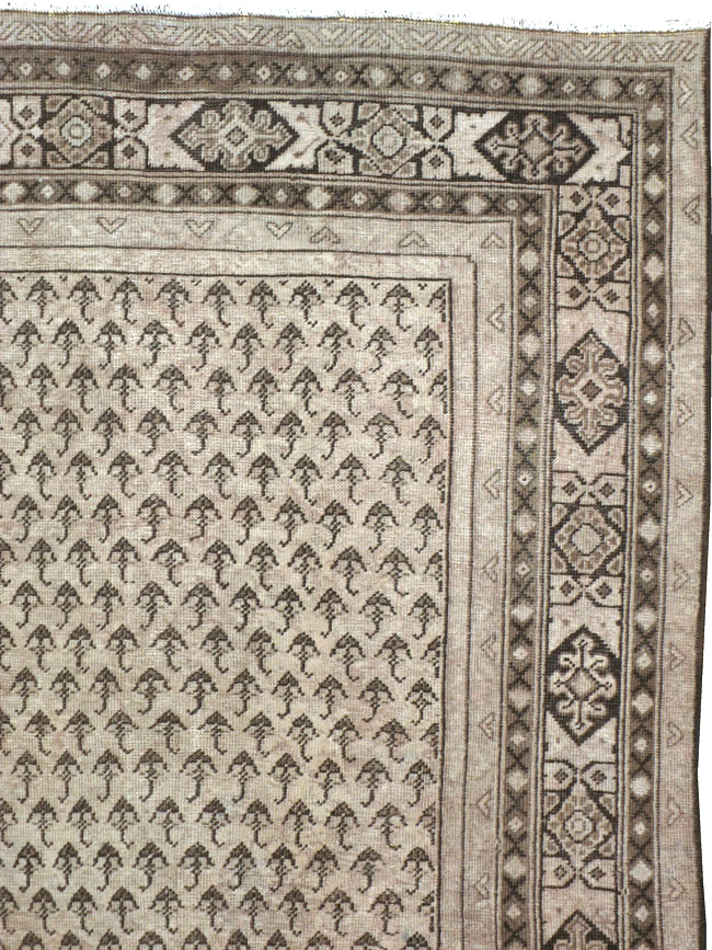 Vintage Persian Mahal Carpet, No.24740 - Staging