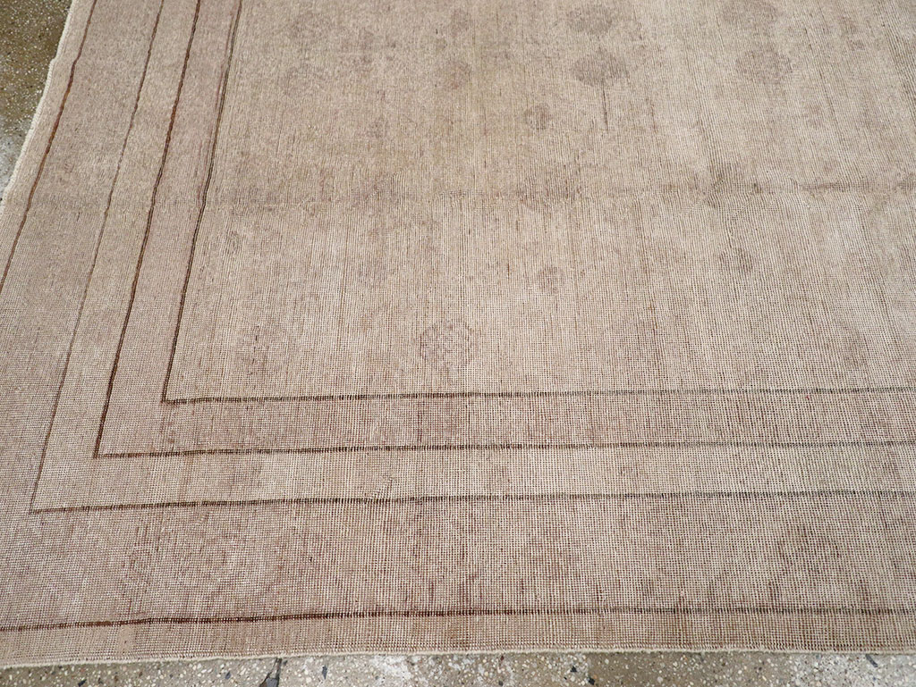 Vintage East Turkestan Khotan Carpet, No.24762 - Staging