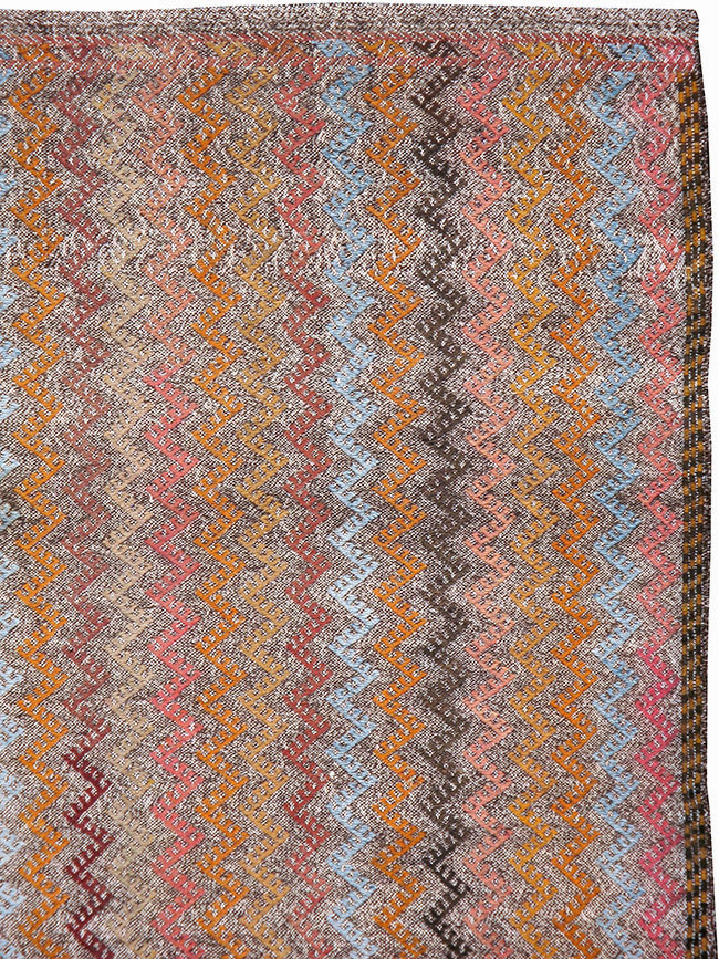Vintage Turkish Flatweave Kilim, No.24800 - Staging