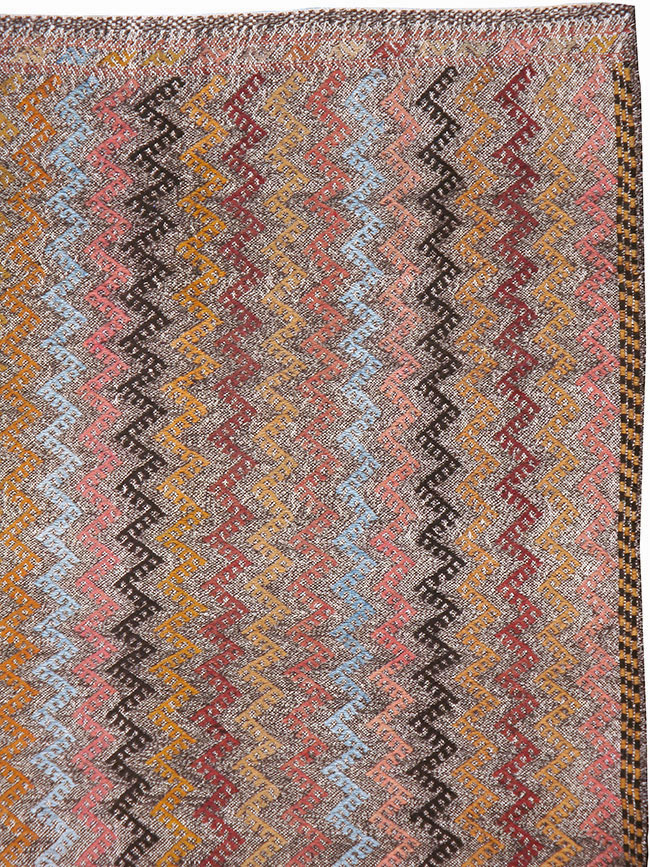 Vintage Turkish Flatweave Kilim, No.24800 - Staging