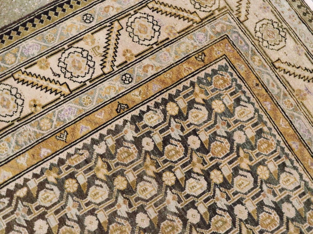 Vintage Persian Malayer Gallery Carpet, No.24811 - Staging