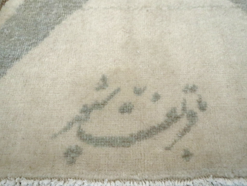 Vintage Persian Kashan Art Deco Carpet, No.24818 - Staging