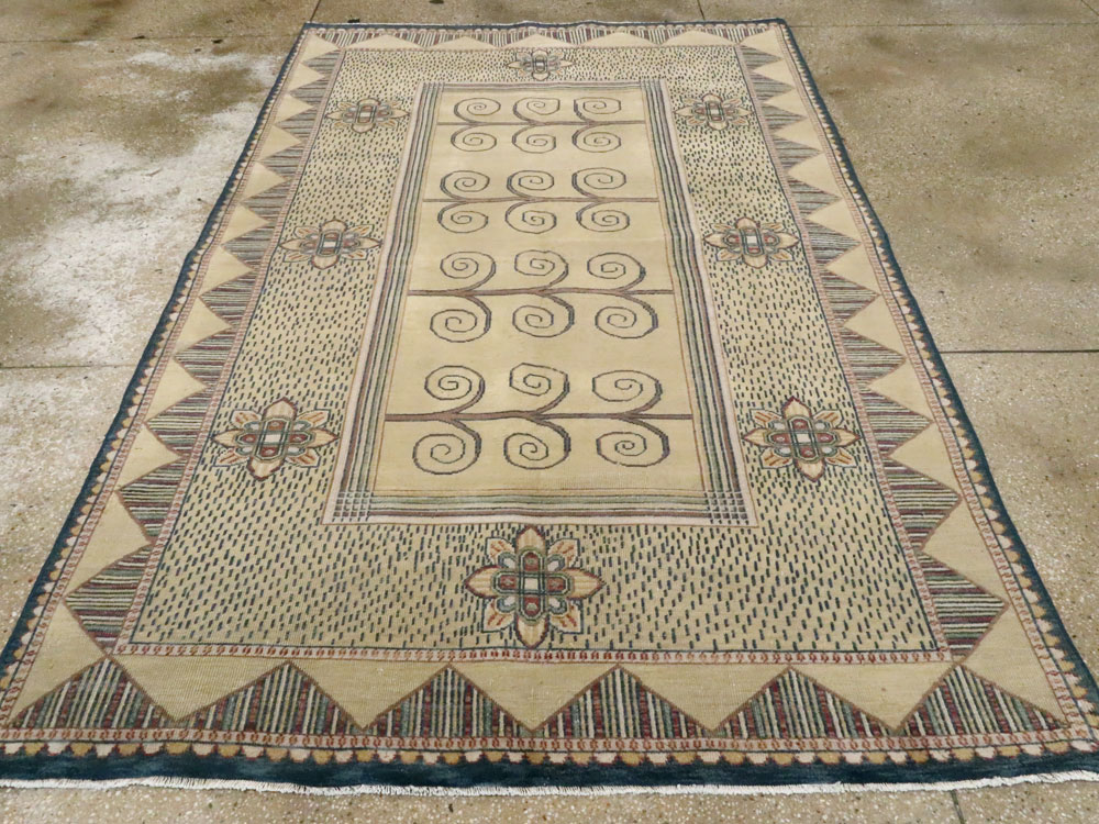 Vintage Indian Modern Rug, No.24834 - Staging