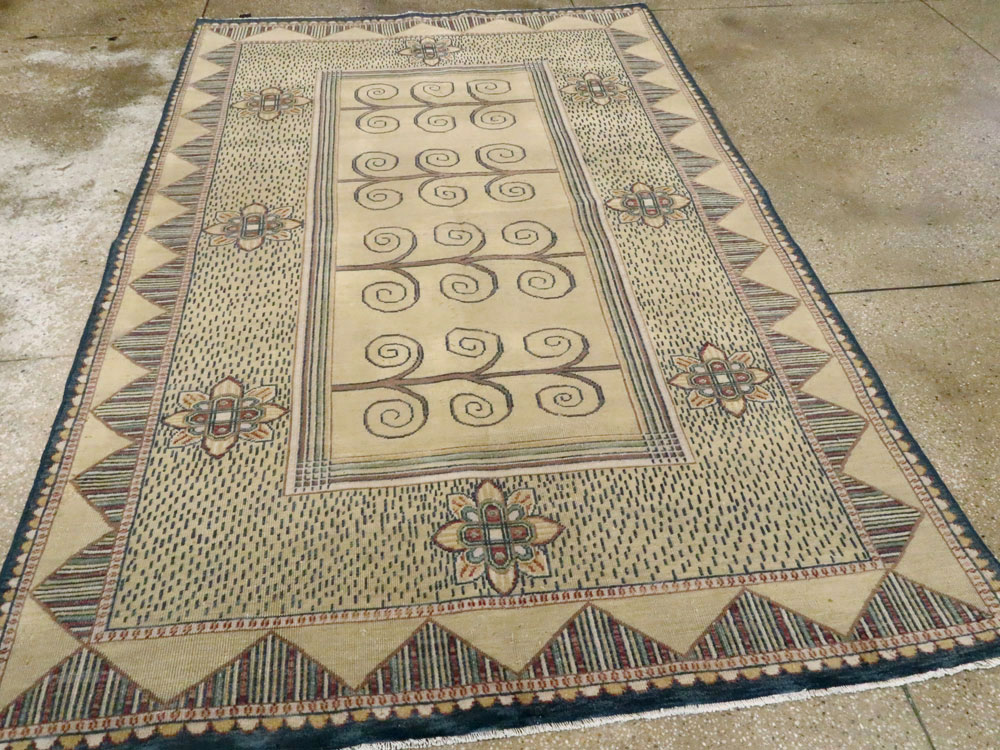 Vintage Indian Modern Rug, No.24834 - Staging