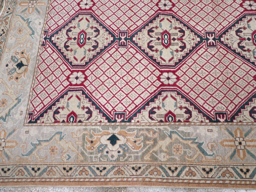 Vintage Turkish Sivas Carpet, No.24868 - Staging