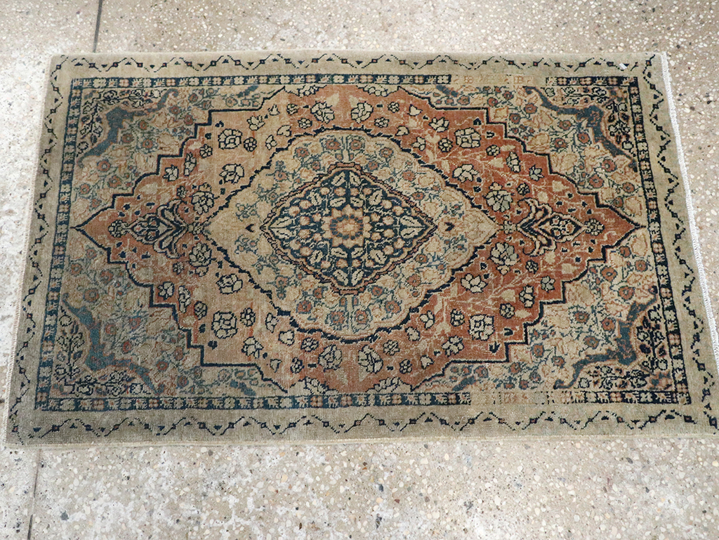 Antique Persian Tabriz Hagi Jalili Throw Rug, No.24874 - Staging